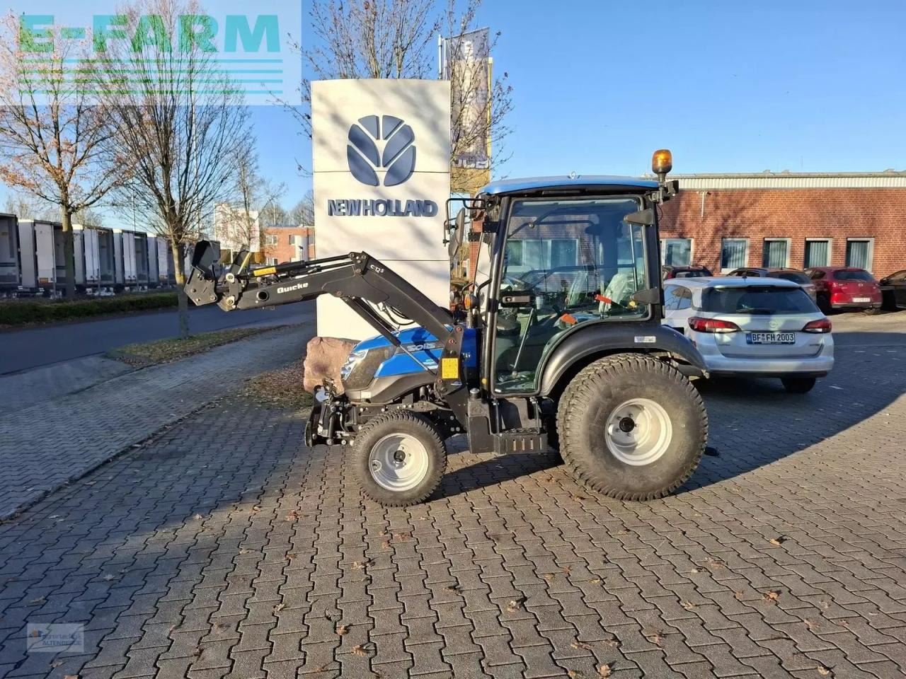 Solis 26 hst mit fahrerkabine und frontlader - Traktor: slika Solis 26 hst mit fahrerkabine und frontlader - Traktor Solis 26 hst mit fahrerkabine und frontlader - Traktor: slika Solis 26 hst mit fahrerkabine und frontlader - Traktor