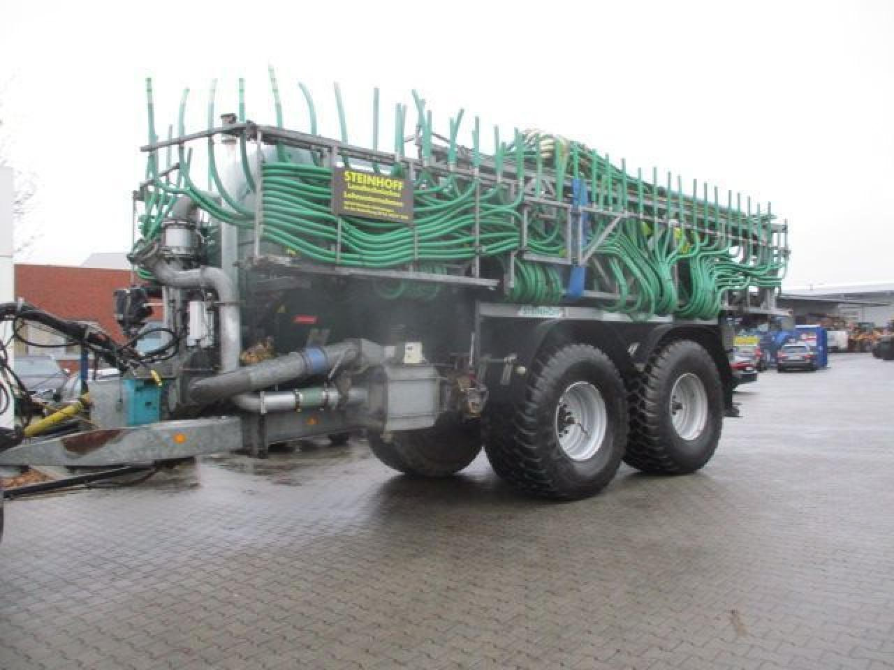 Stapel 19.500 ltr. mit 27m - Cisterna za gnojnicu: slika Stapel 19.500 ltr. mit 27m - Cisterna za gnojnicu Stapel 19.500 ltr. mit 27m - Cisterna za gnojnicu: slika Stapel 19.500 ltr. mit 27m - Cisterna za gnojnicu