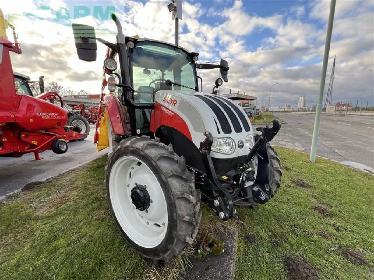 Steyr 4085 kompakt et profi - Traktor: slika Steyr 4085 kompakt et profi - Traktor Steyr 4085 kompakt et profi - Traktor: slika Steyr 4085 kompakt et profi - Traktor