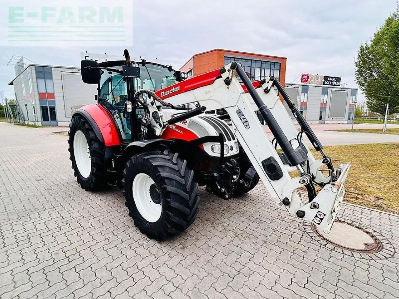 Steyr 4105 multi - Traktor: slika Steyr 4105 multi - Traktor Steyr 4105 multi - Traktor: slika Steyr 4105 multi - Traktor