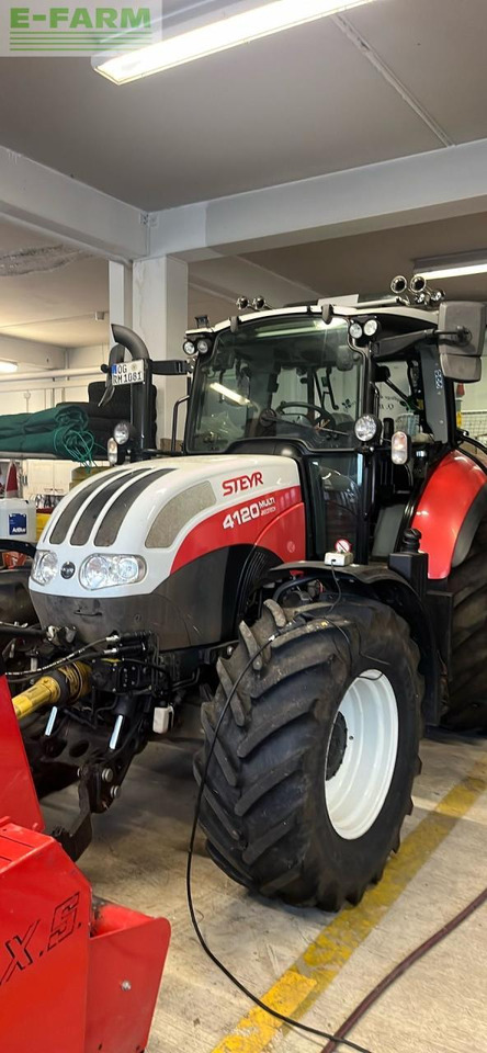 Steyr 4120 - Traktor: slika Steyr 4120 - Traktor Steyr 4120 - Traktor: slika Steyr 4120 - Traktor