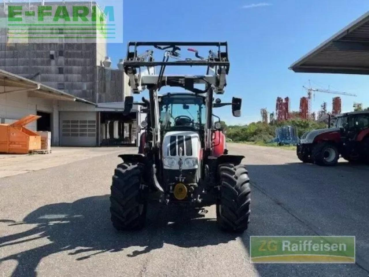Steyr 4120 multi - Traktor: slika Steyr 4120 multi - Traktor Steyr 4120 multi - Traktor: slika Steyr 4120 multi - Traktor
