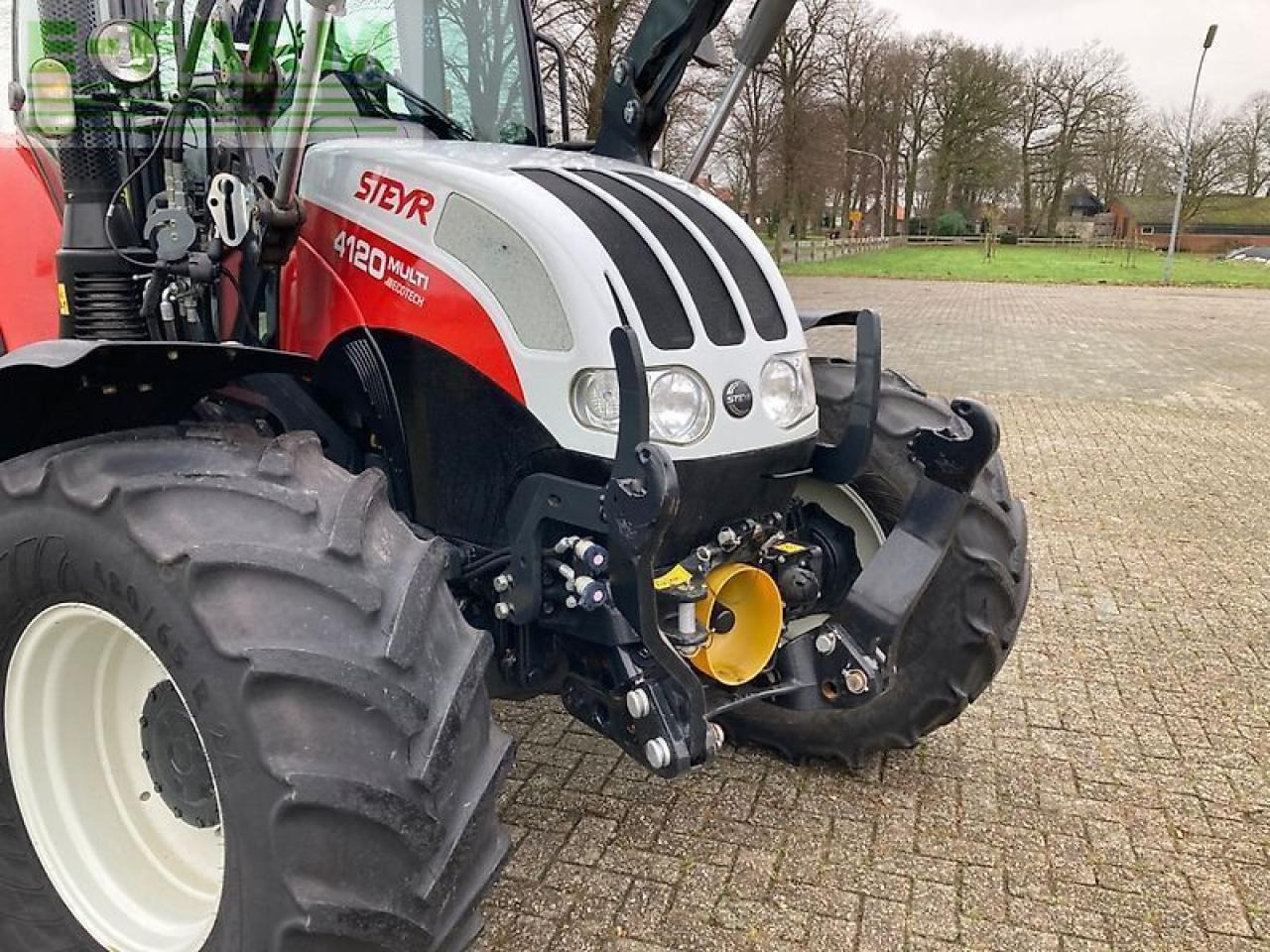 Steyr 4120 multi - Traktor: slika Steyr 4120 multi - Traktor Steyr 4120 multi - Traktor: slika Steyr 4120 multi - Traktor