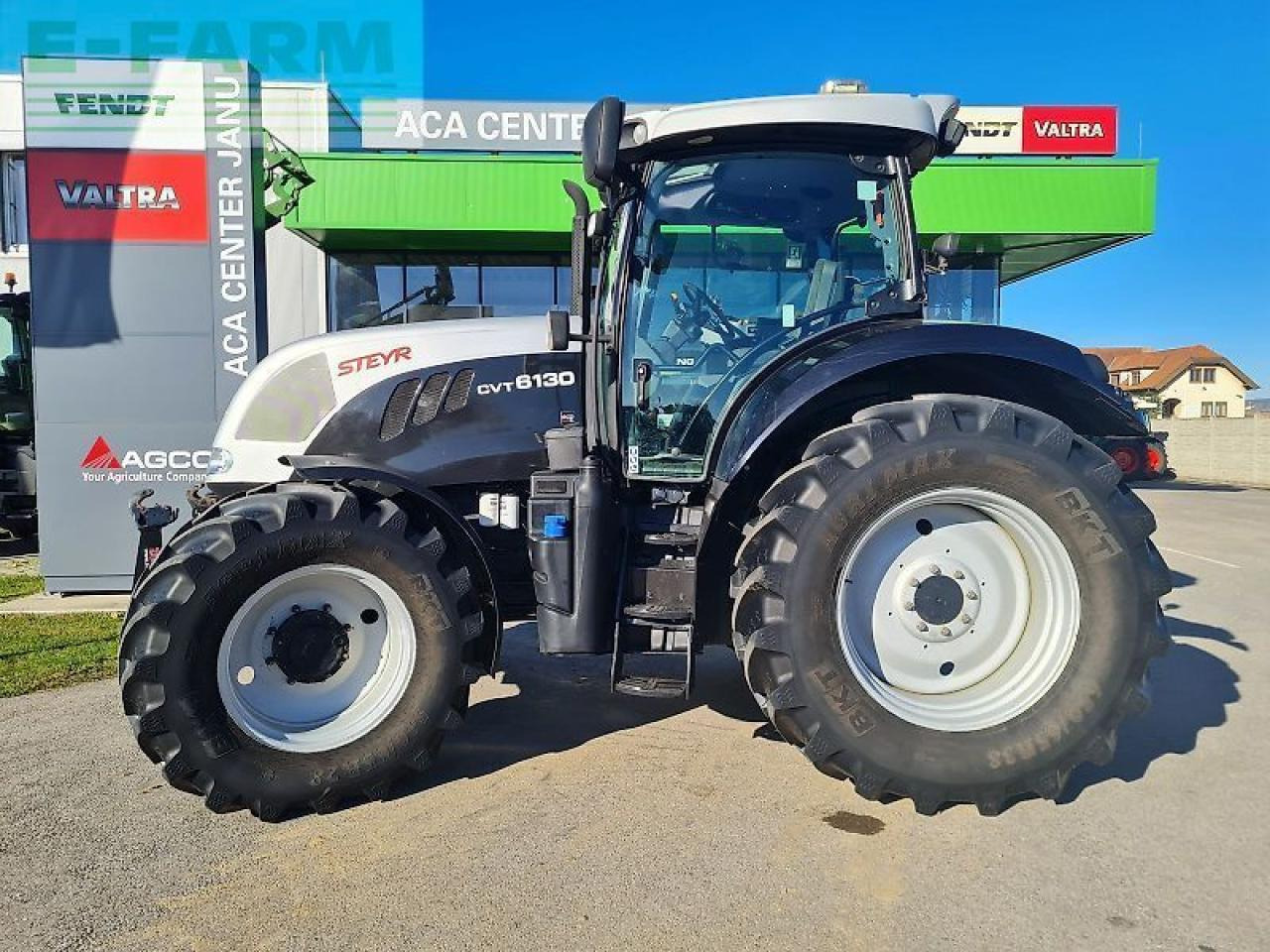Steyr 6130 cvt profi - Traktor: slika Steyr 6130 cvt profi - Traktor Steyr 6130 cvt profi - Traktor: slika Steyr 6130 cvt profi - Traktor