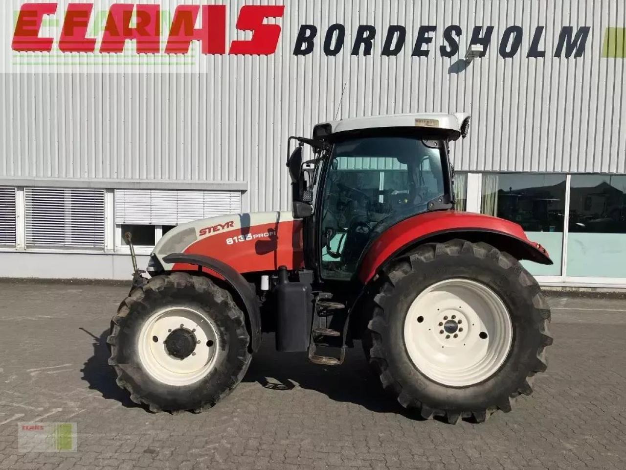 Steyr 6135 profi - Traktor: slika Steyr 6135 profi - Traktor Steyr 6135 profi - Traktor: slika Steyr 6135 profi - Traktor