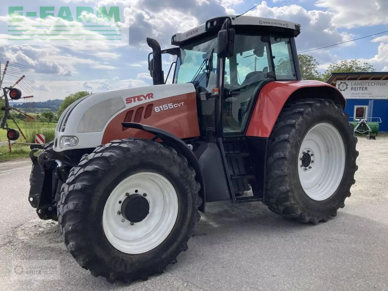 Steyr 6155 cvt komfort - Traktor: slika Steyr 6155 cvt komfort - Traktor Steyr 6155 cvt komfort - Traktor: slika Steyr 6155 cvt komfort - Traktor