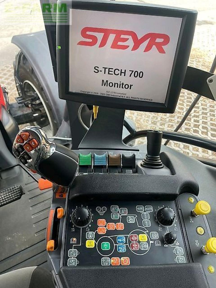 Steyr 6240 cvt absolut CVT - Traktor: slika Steyr 6240 cvt absolut CVT - Traktor Steyr 6240 cvt absolut CVT - Traktor: slika Steyr 6240 cvt absolut CVT - Traktor