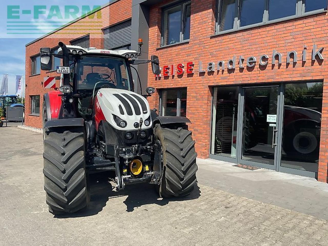Steyr absolut 6240 cvt CVT - Traktor: slika Steyr absolut 6240 cvt CVT - Traktor Steyr absolut 6240 cvt CVT - Traktor: slika Steyr absolut 6240 cvt CVT - Traktor