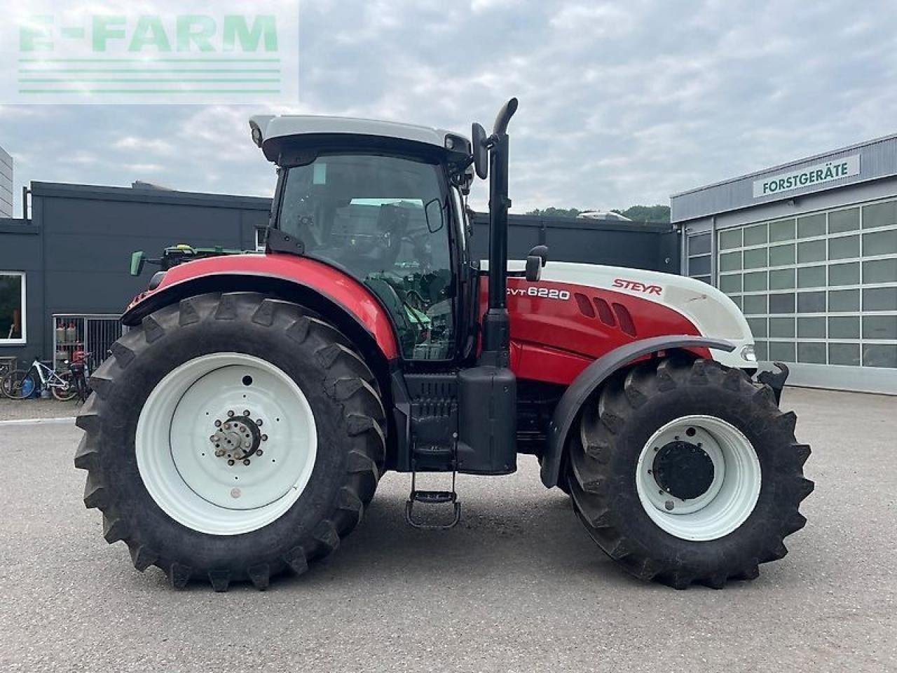 Steyr cvt 6220 - Traktor: slika Steyr cvt 6220 - Traktor Steyr cvt 6220 - Traktor: slika Steyr cvt 6220 - Traktor