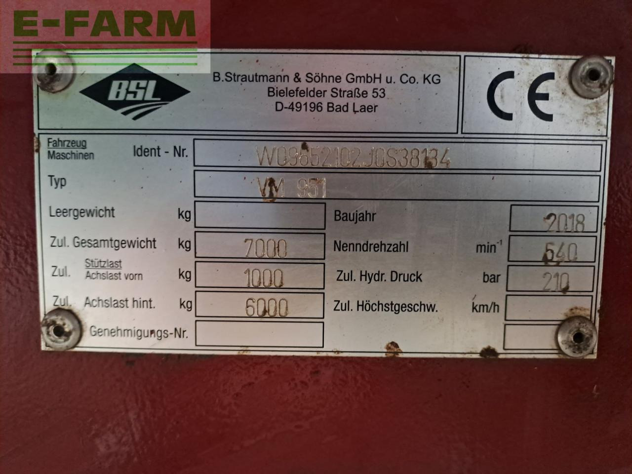 Strautmann Verti-Mix 951 - Oprema za stoku: slika Strautmann Verti-Mix 951 - Oprema za stoku Strautmann Verti-Mix 951 - Oprema za stoku: slika Strautmann Verti-Mix 951 - Oprema za stoku