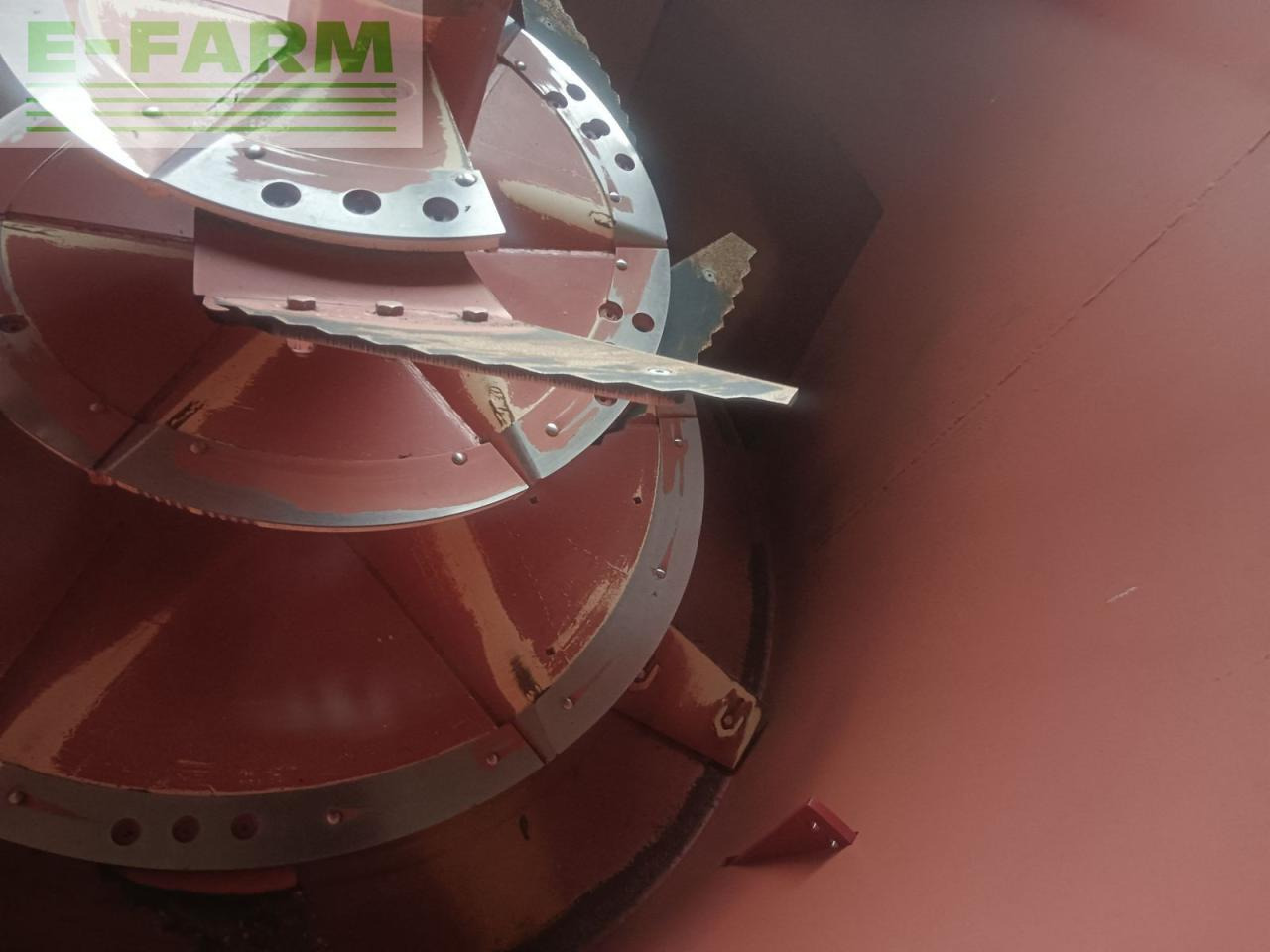 Strautmann verti - mix 1251 - Oprema za stoku: slika Strautmann verti - mix 1251 - Oprema za stoku Strautmann verti - mix 1251 - Oprema za stoku: slika Strautmann verti - mix 1251 - Oprema za stoku