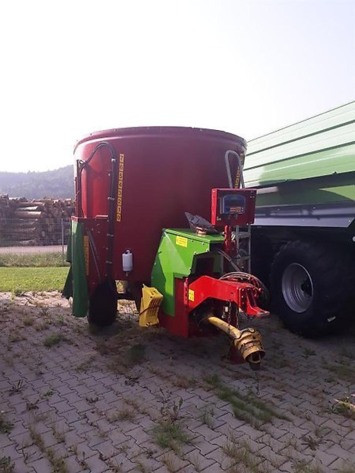Strautmann verti mix 1251 - Oprema za stoku: slika Strautmann verti mix 1251 - Oprema za stoku Strautmann verti mix 1251 - Oprema za stoku: slika Strautmann verti mix 1251 - Oprema za stoku