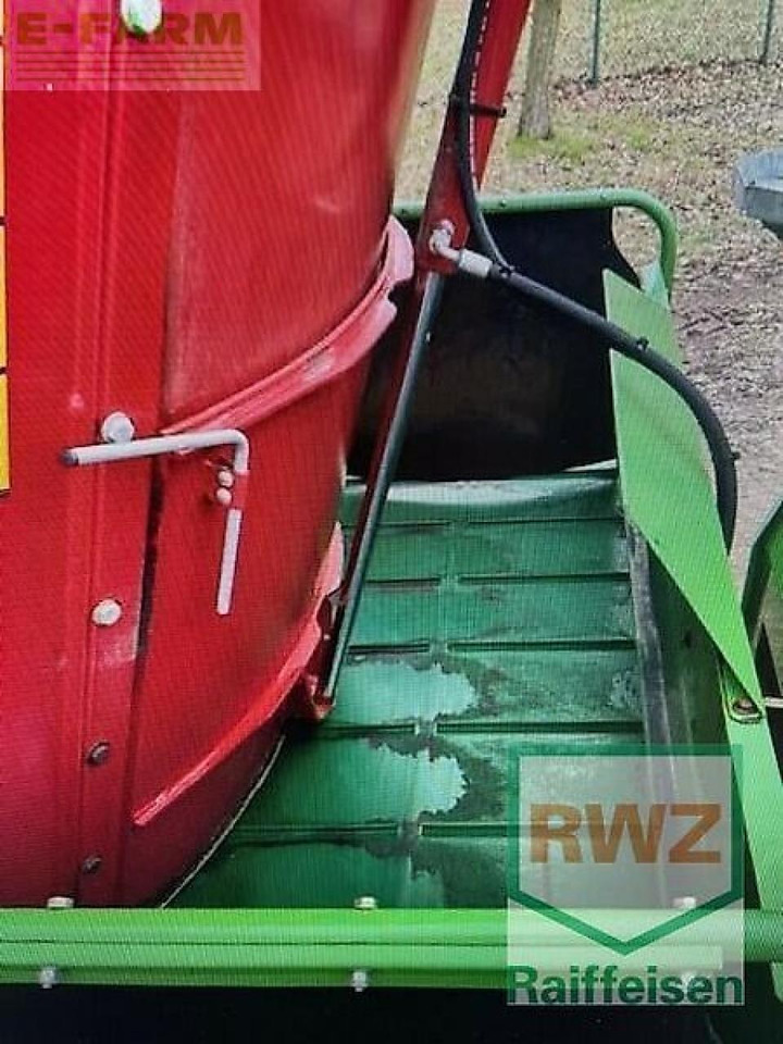 Strautmann verti-mix 2401 - Oprema za stoku: slika Strautmann verti-mix 2401 - Oprema za stoku Strautmann verti-mix 2401 - Oprema za stoku: slika Strautmann verti-mix 2401 - Oprema za stoku