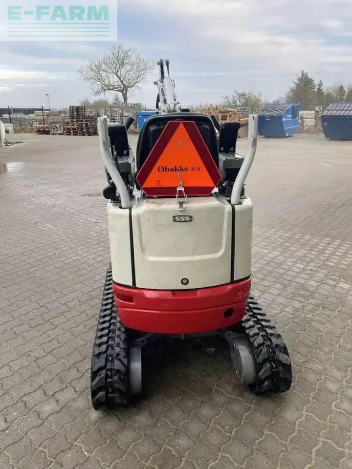 Takeuchi tb 210 - Mini bager: slika Takeuchi tb 210 - Mini bager Takeuchi tb 210 - Mini bager: slika Takeuchi tb 210 - Mini bager