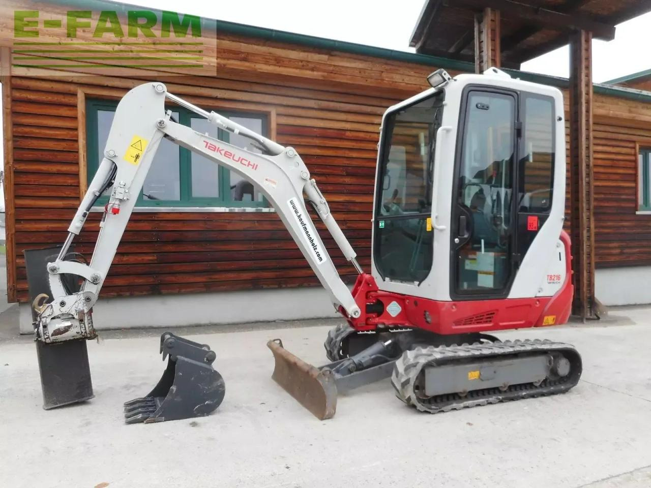 Takeuchi tb 216 ( 1.865kg ) powertilt + hydr. schnellwech - Mini bager: slika Takeuchi tb 216 ( 1.865kg ) powertilt + hydr. schnellwech - Mini bager Takeuchi tb 216 ( 1.865kg ) powertilt + hydr. schnellwech - Mini bager: slika Takeuchi tb 216 ( 1.865kg ) powertilt + hydr. schnellwech - Mini bager
