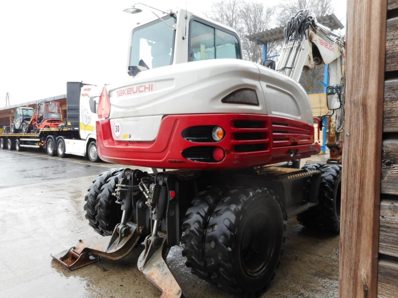 Takeuchi tb295w mit vollausstattung u. 3 löffel ( zentra - Bager na kotačima: slika Takeuchi tb295w mit vollausstattung u. 3 löffel ( zentra - Bager na kotačima Takeuchi tb295w mit vollausstattung u. 3 löffel ( zentra - Bager na kotačima: slika Takeuchi tb295w mit vollausstattung u. 3 löffel ( zentra - Bager na kotačima
