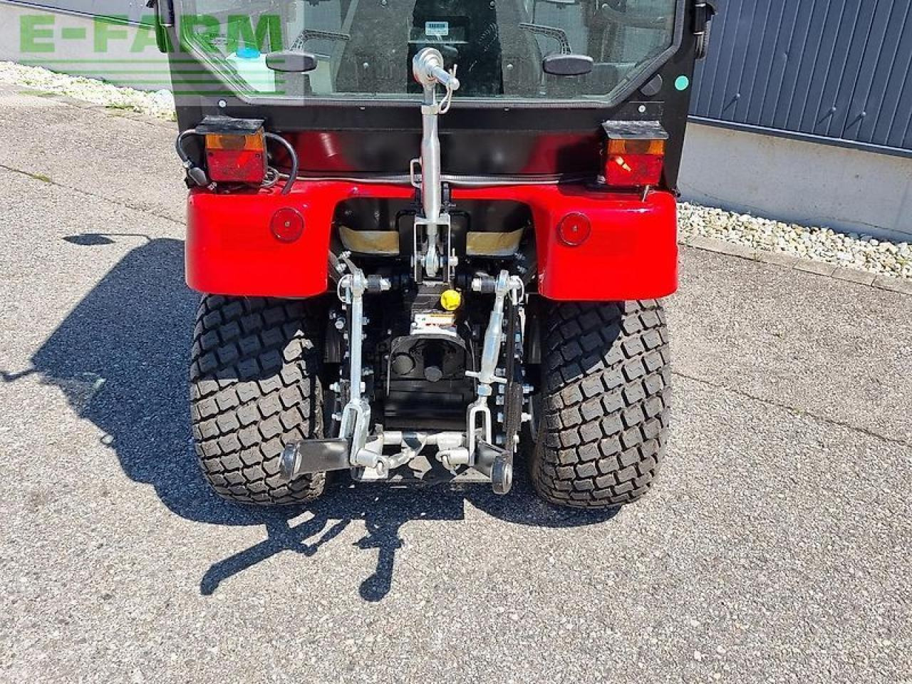 Tym t194 nh - Traktor: slika Tym t194 nh - Traktor Tym t194 nh - Traktor: slika Tym t194 nh - Traktor