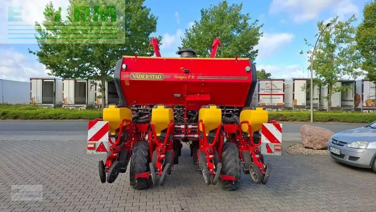 Väderstad tempo f8 / tpf 8 - Precizna sijačica: slika Väderstad tempo f8 / tpf 8 - Precizna sijačica Väderstad tempo f8 / tpf 8 - Precizna sijačica: slika Väderstad tempo f8 / tpf 8 - Precizna sijačica