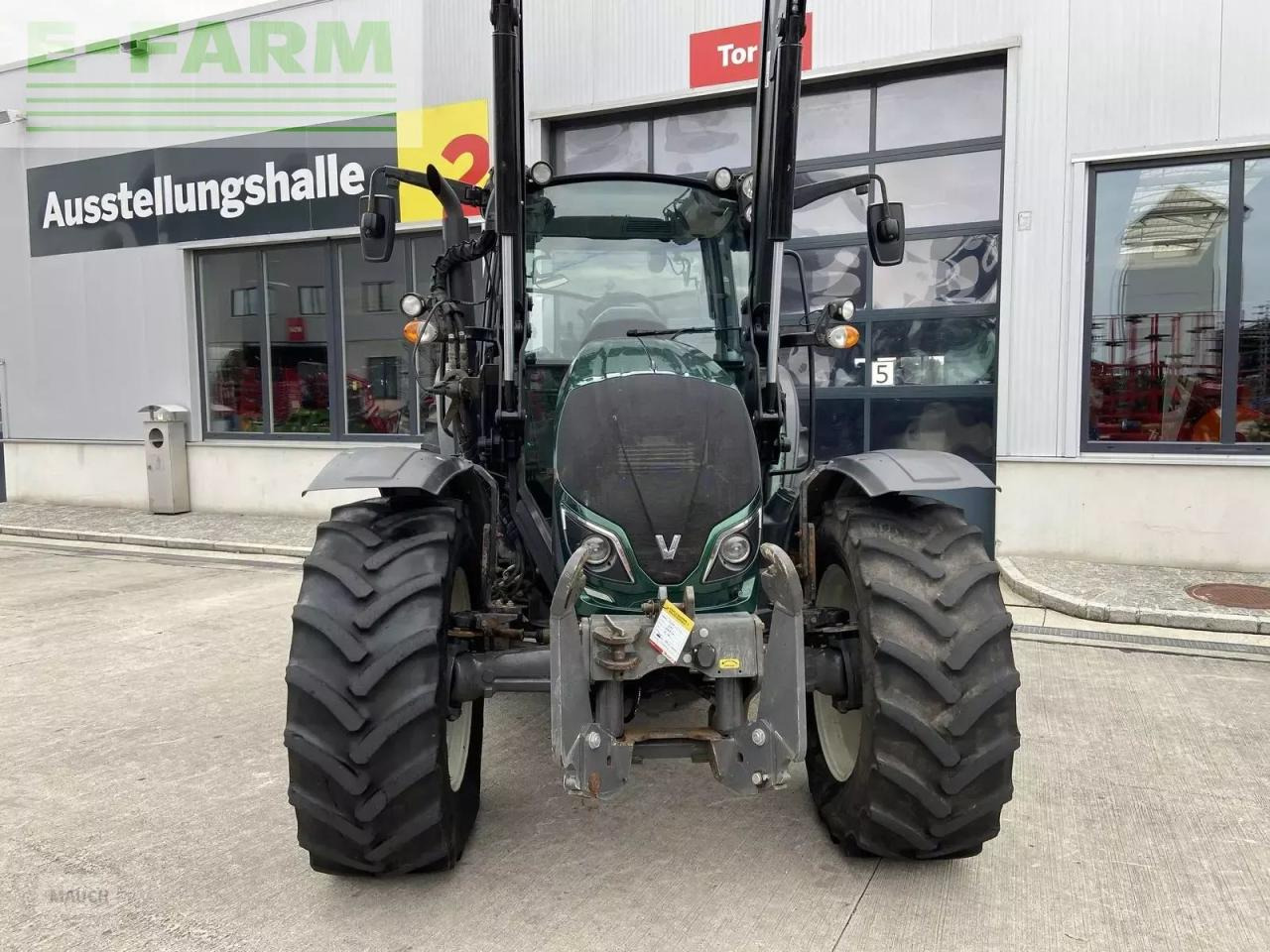 Valtra a 104 - Traktor: slika Valtra a 104 - Traktor Valtra a 104 - Traktor: slika Valtra a 104 - Traktor