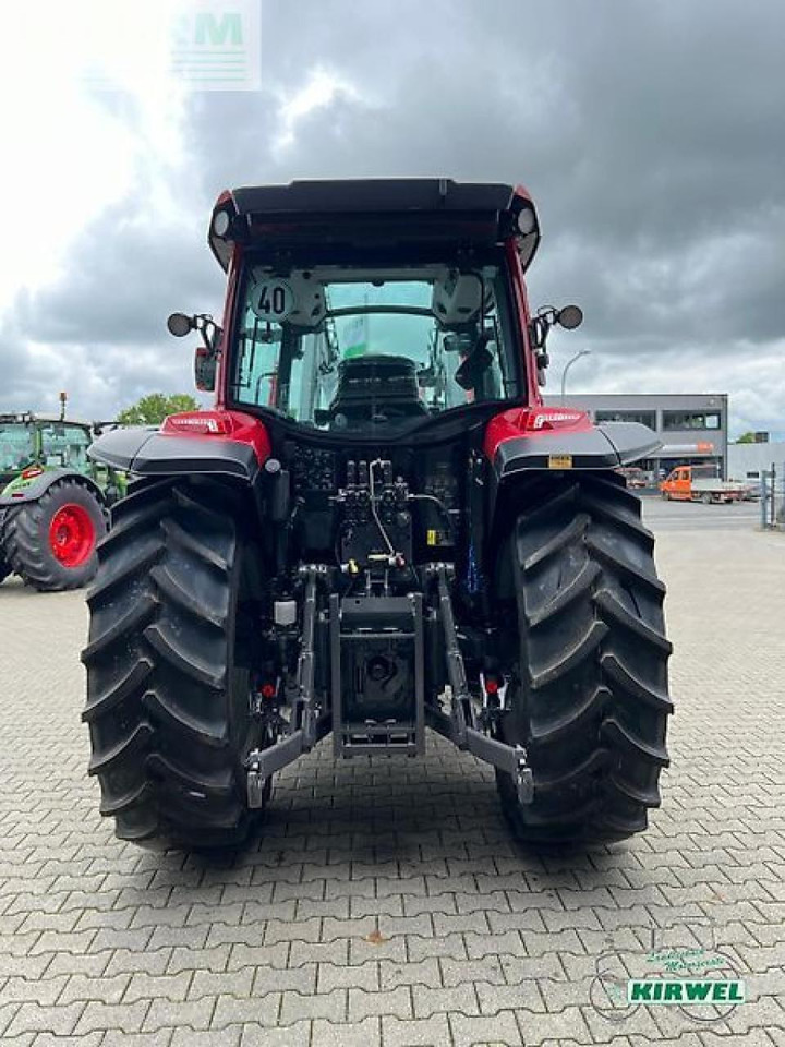 Traktor Valtra a 105: slika Traktor Valtra a 105