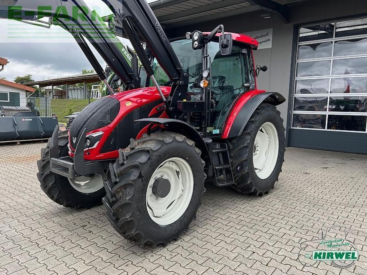 Valtra a 105 - Traktor: slika Valtra a 105 - Traktor Valtra a 105 - Traktor: slika Valtra a 105 - Traktor