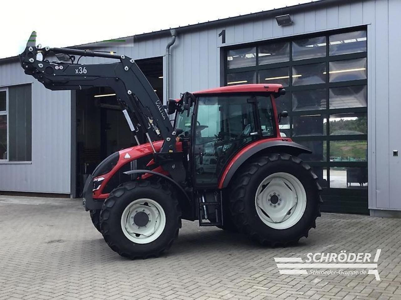 Valtra a 75 sh - Traktor: slika Valtra a 75 sh - Traktor Valtra a 75 sh - Traktor: slika Valtra a 75 sh - Traktor