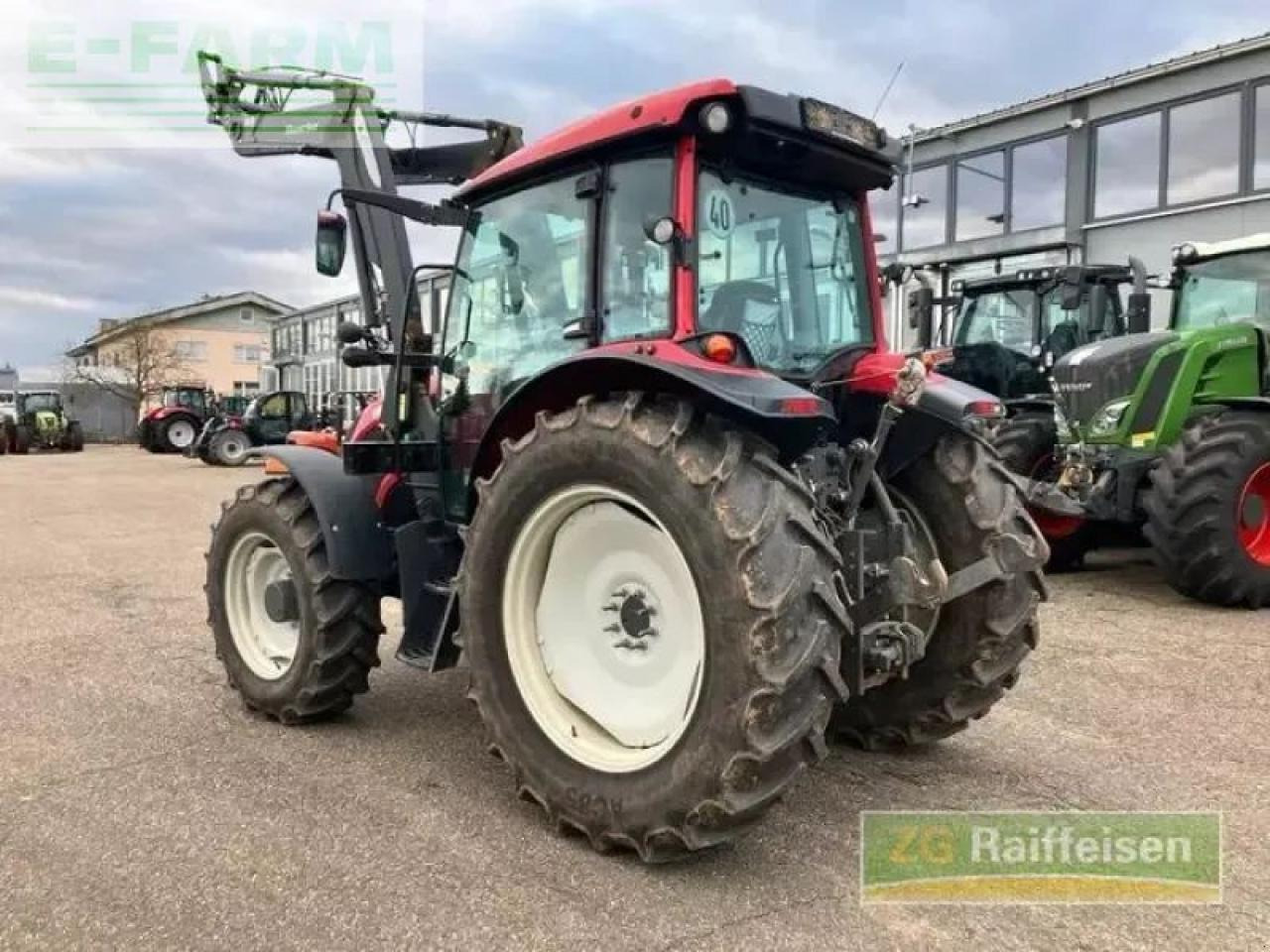 Valtra a104 mit frontlader - Traktor: slika Valtra a104 mit frontlader - Traktor Valtra a104 mit frontlader - Traktor: slika Valtra a104 mit frontlader - Traktor