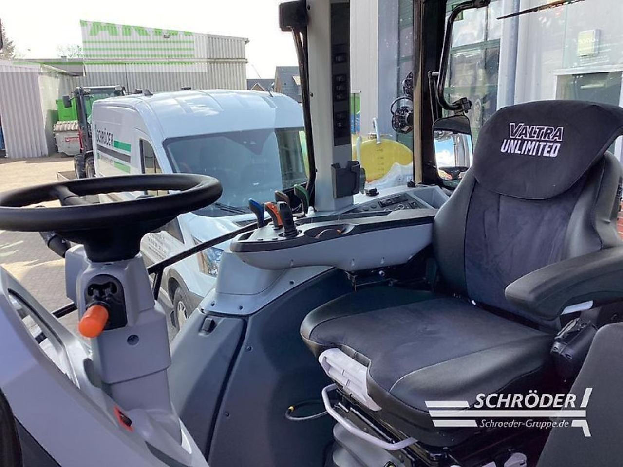 Valtra g 115 a - Traktor: slika Valtra g 115 a - Traktor Valtra g 115 a - Traktor: slika Valtra g 115 a - Traktor