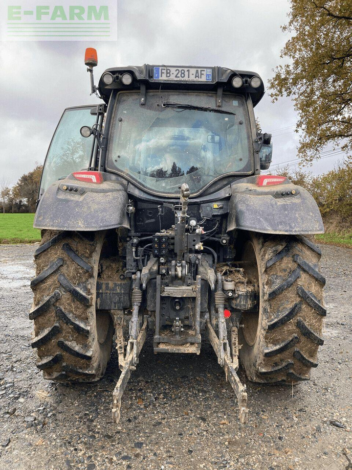 Valtra n 134 - Traktor: slika Valtra n 134 - Traktor Valtra n 134 - Traktor: slika Valtra n 134 - Traktor