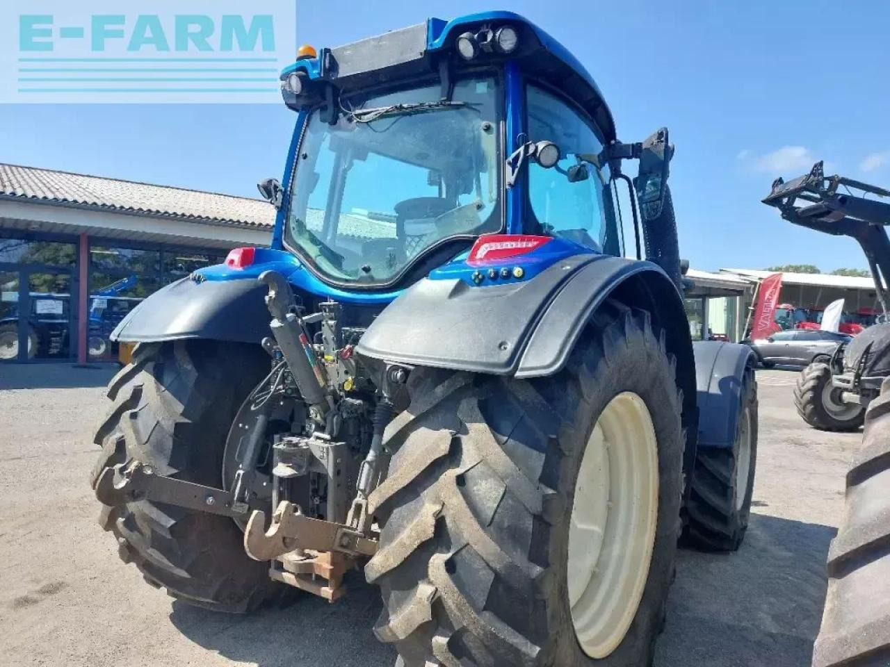 Valtra n 134 d - Traktor: slika Valtra n 134 d - Traktor Valtra n 134 d - Traktor: slika Valtra n 134 d - Traktor