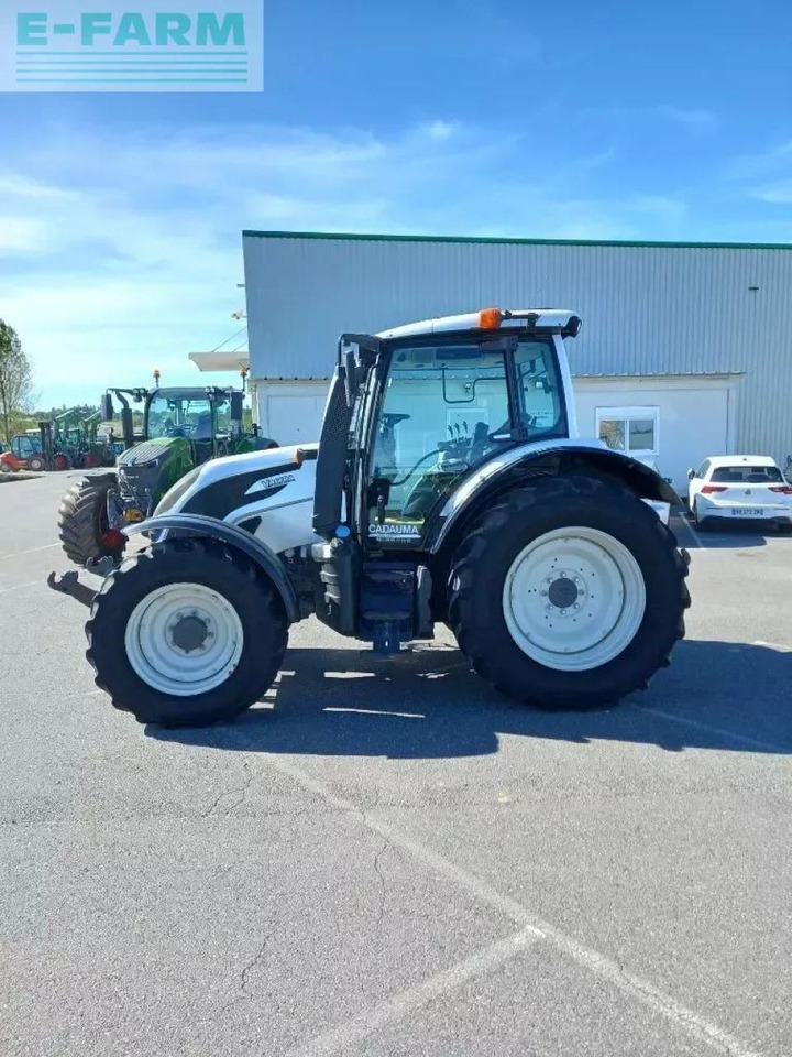 Valtra n 134 hitech HiTech - Traktor: slika Valtra n 134 hitech HiTech - Traktor Valtra n 134 hitech HiTech - Traktor: slika Valtra n 134 hitech HiTech - Traktor