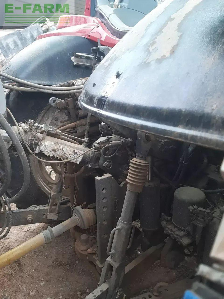 Valtra n 134 versu Versu - Traktor: slika Valtra n 134 versu Versu - Traktor Valtra n 134 versu Versu - Traktor: slika Valtra n 134 versu Versu - Traktor