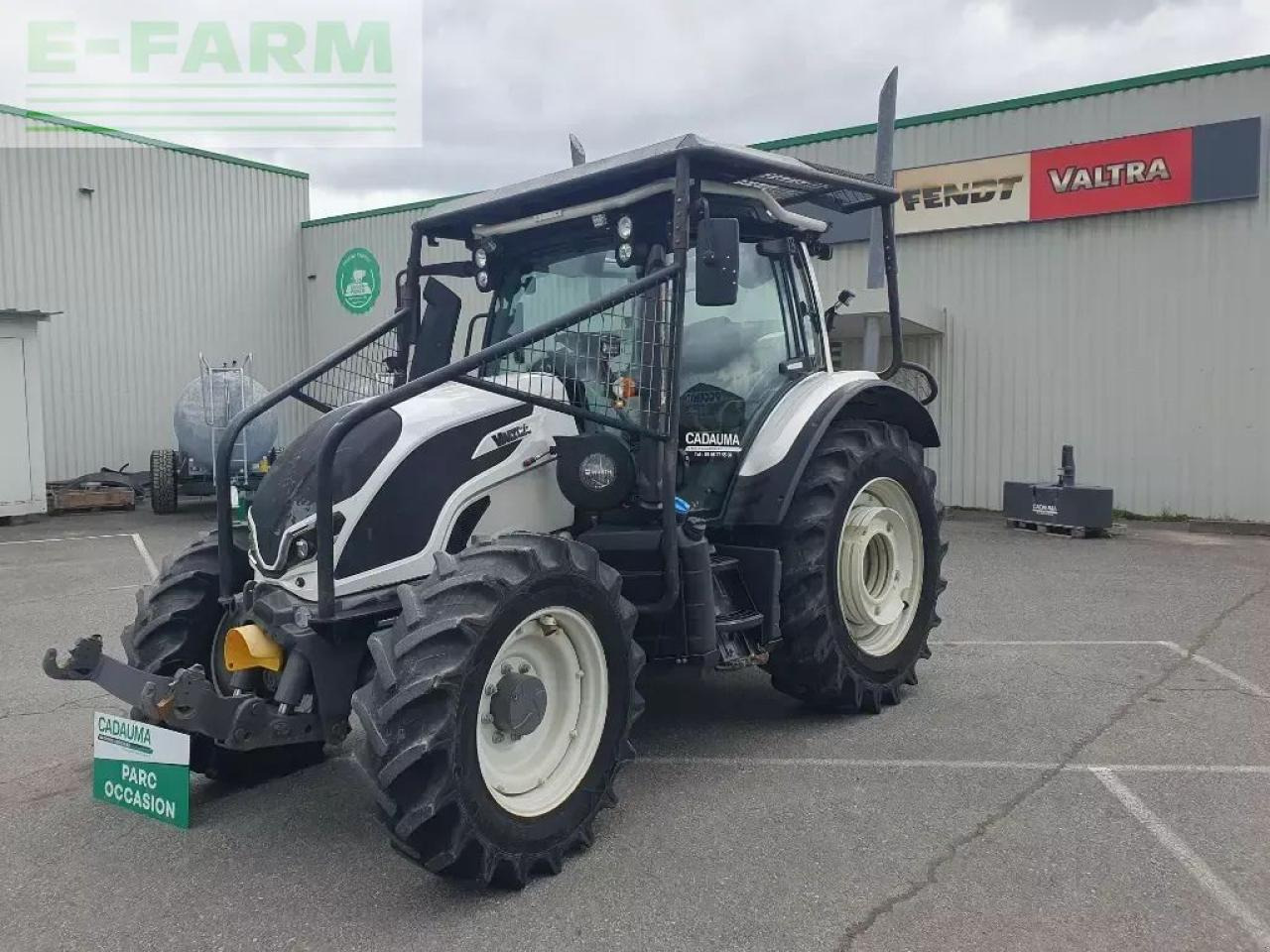Valtra n 135 direct smarttouch Direct - Traktor: slika Valtra n 135 direct smarttouch Direct - Traktor Valtra n 135 direct smarttouch Direct - Traktor: slika Valtra n 135 direct smarttouch Direct - Traktor