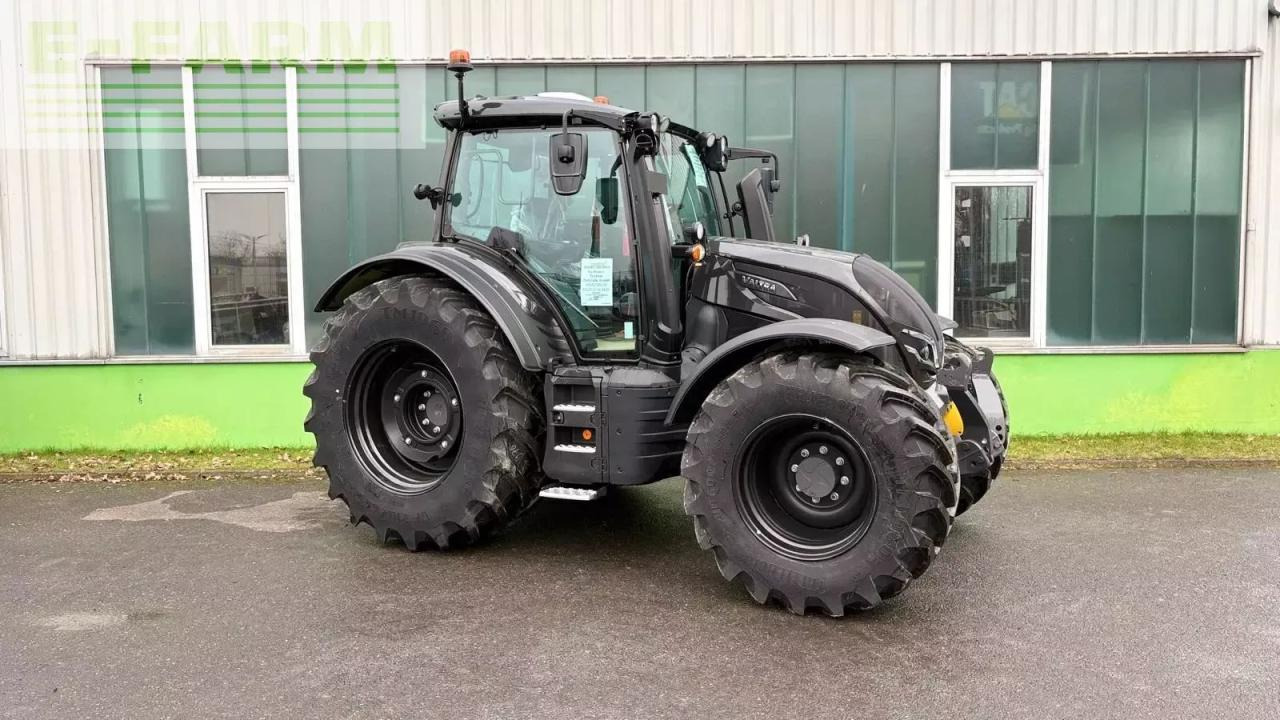 Valtra n 175 d - Traktor: slika Valtra n 175 d - Traktor Valtra n 175 d - Traktor: slika Valtra n 175 d - Traktor
