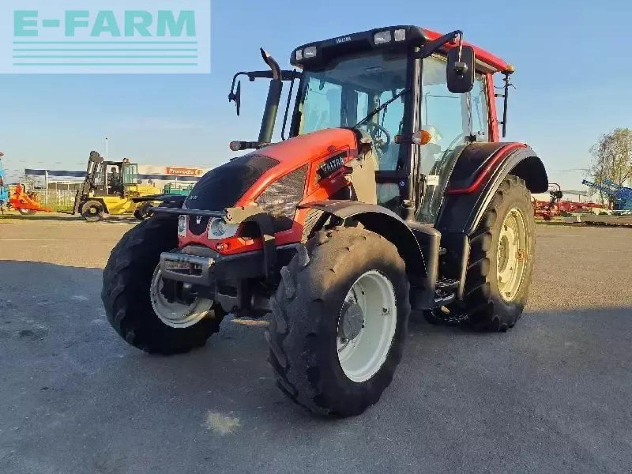 Valtra n103 - Traktor: slika Valtra n103 - Traktor Valtra n103 - Traktor: slika Valtra n103 - Traktor