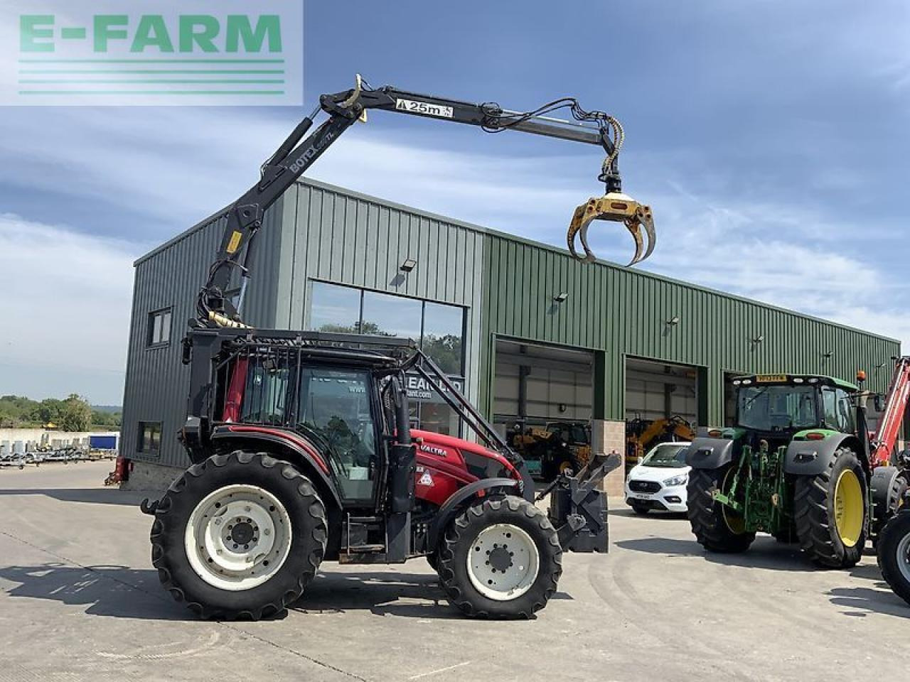 Valtra n123 hi tech tractor with roof mounted botex 560tl crane (st23285) - Traktor: slika Valtra n123 hi tech tractor with roof mounted botex 560tl crane (st23285) - Traktor Valtra n123 hi tech tractor with roof mounted botex 560tl crane (st23285) - Traktor: slika Valtra n123 hi tech tractor with roof mounted botex 560tl crane (st23285) - Traktor