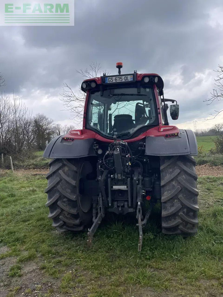 Valtra n135 a - Traktor: slika Valtra n135 a - Traktor Valtra n135 a - Traktor: slika Valtra n135 a - Traktor