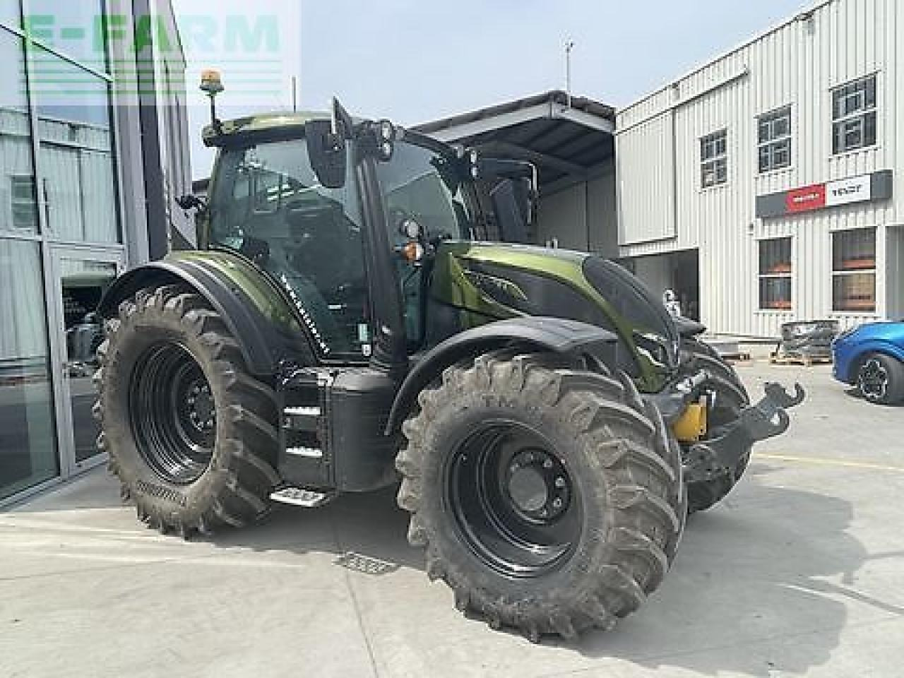 Valtra n175 direct Direct - Traktor: slika Valtra n175 direct Direct - Traktor Valtra n175 direct Direct - Traktor: slika Valtra n175 direct Direct - Traktor