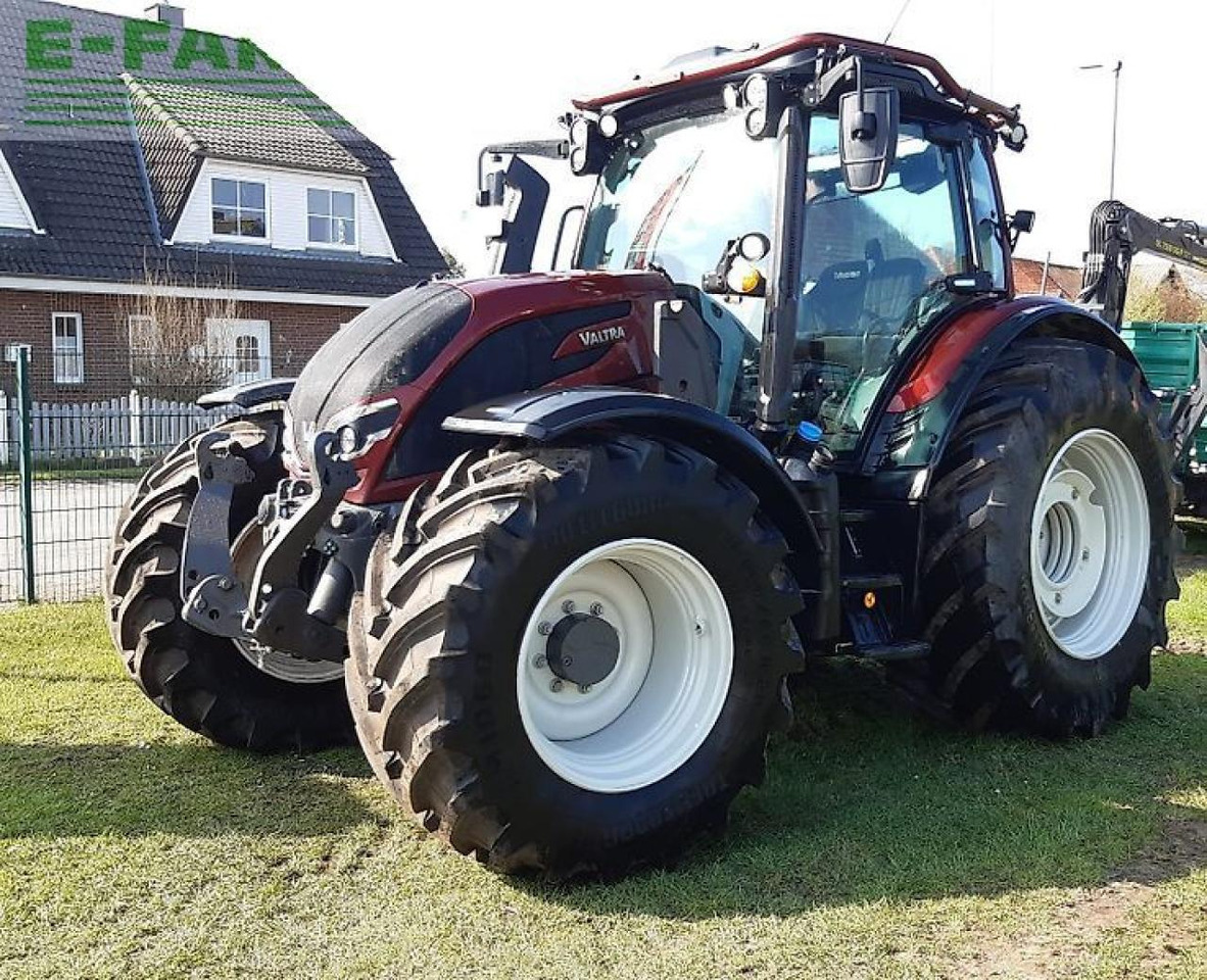 Valtra n175d - Traktor: slika Valtra n175d - Traktor Valtra n175d - Traktor: slika Valtra n175d - Traktor