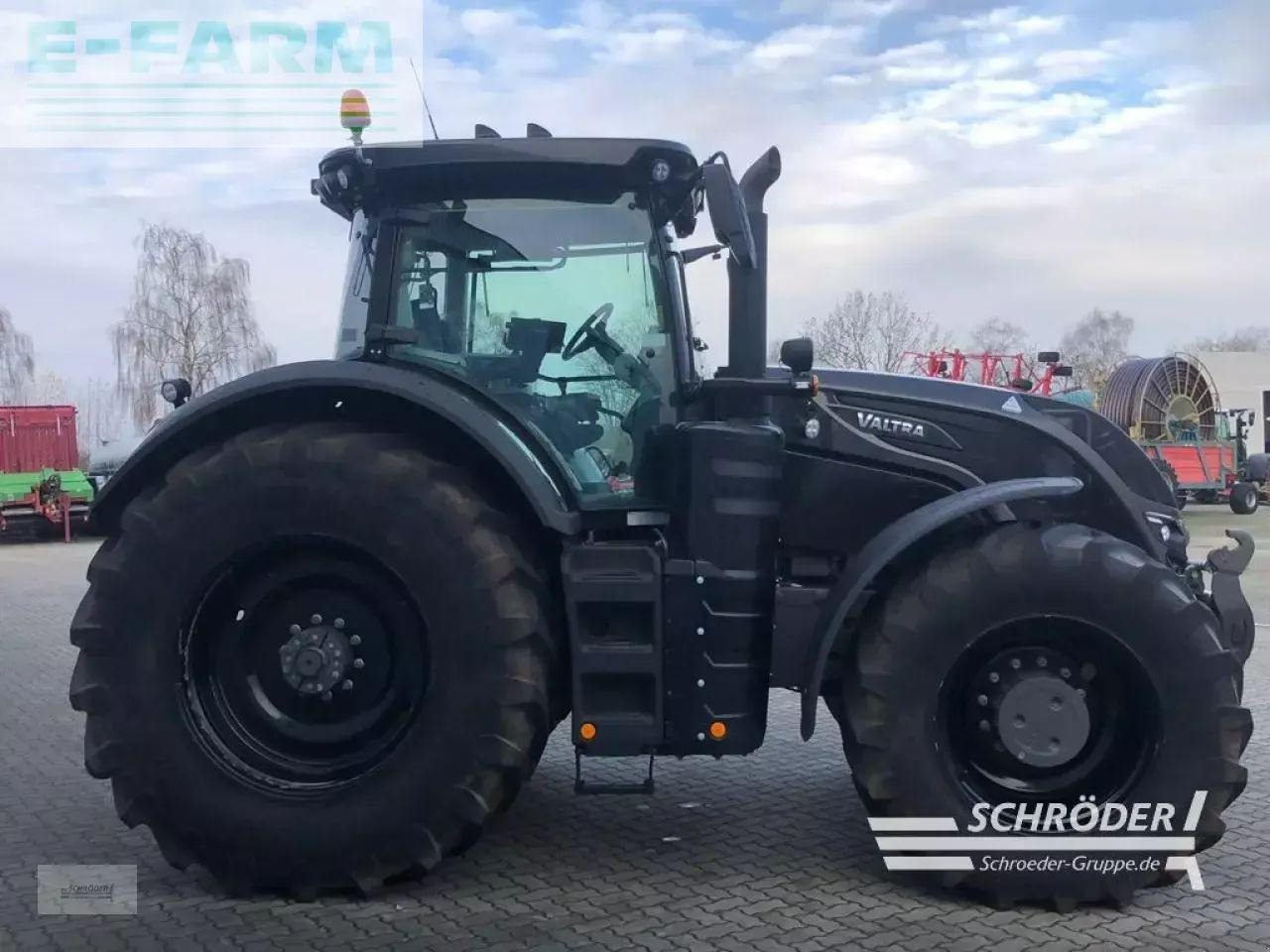 Valtra s 324 smarttouch | fzw | gps | rüfa - Traktor: slika Valtra s 324 smarttouch | fzw | gps | rüfa - Traktor Valtra s 324 smarttouch | fzw | gps | rüfa - Traktor: slika Valtra s 324 smarttouch | fzw | gps | rüfa - Traktor