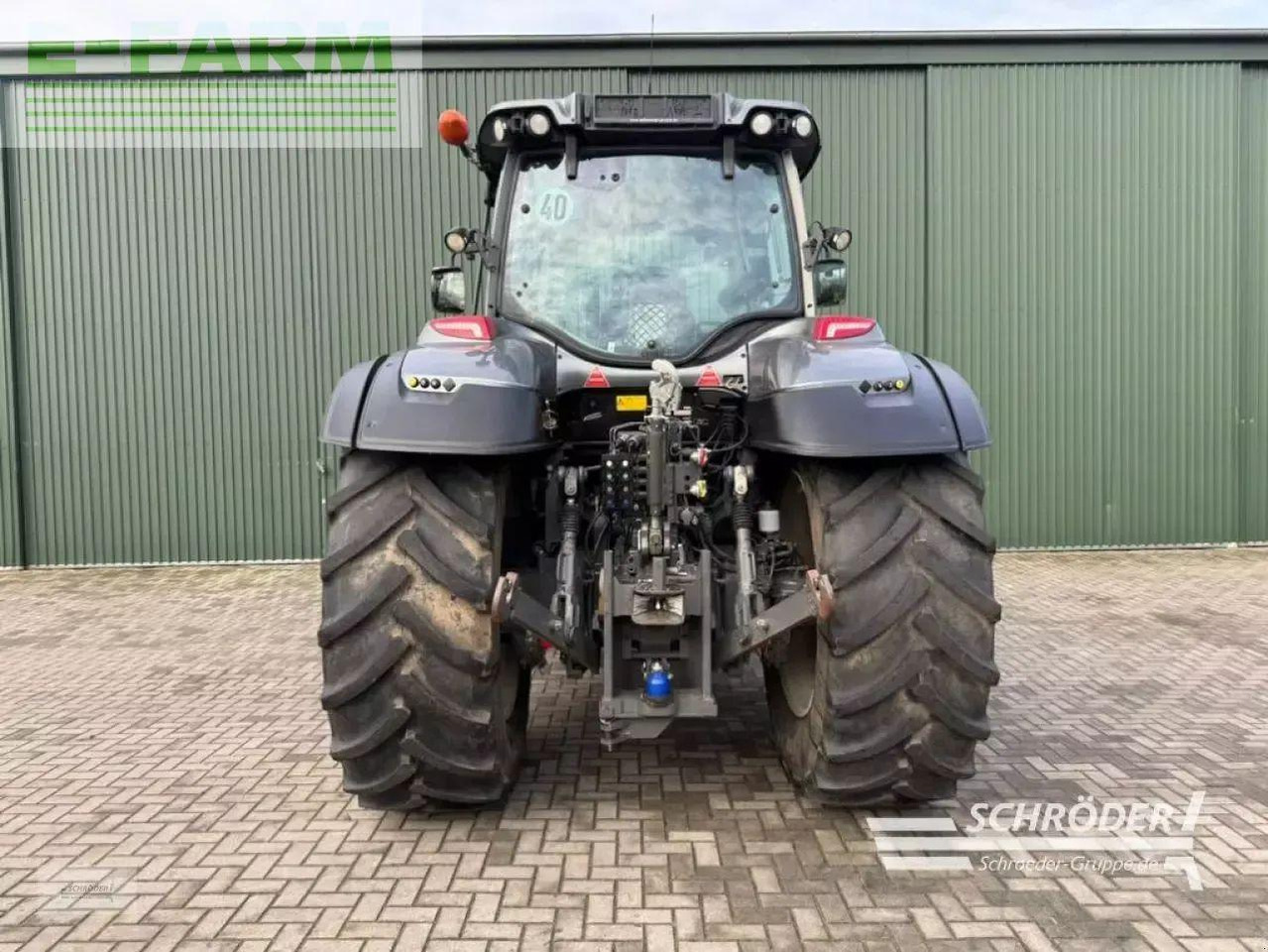 Valtra t 174 ea - Traktor: slika Valtra t 174 ea - Traktor Valtra t 174 ea - Traktor: slika Valtra t 174 ea - Traktor