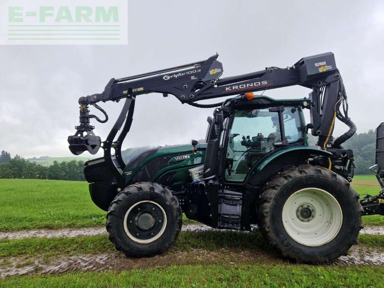Valtra t 174e direct Direct - Traktor: slika Valtra t 174e direct Direct - Traktor Valtra t 174e direct Direct - Traktor: slika Valtra t 174e direct Direct - Traktor