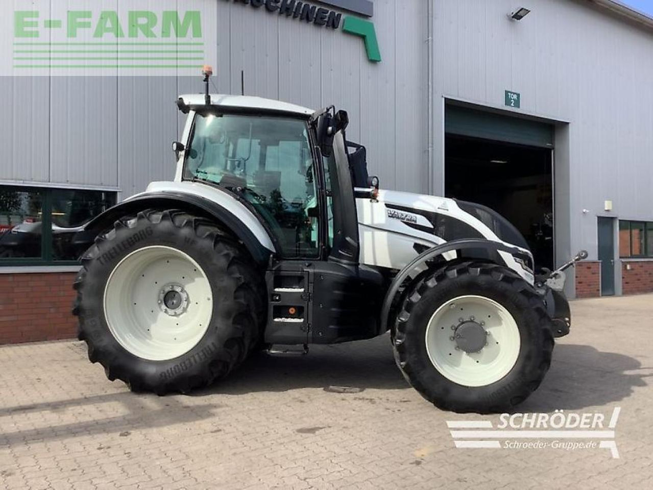 Valtra t 175 ed smarttouch | rtk | unlimited - Traktor: slika Valtra t 175 ed smarttouch | rtk | unlimited - Traktor Valtra t 175 ed smarttouch | rtk | unlimited - Traktor: slika Valtra t 175 ed smarttouch | rtk | unlimited - Traktor