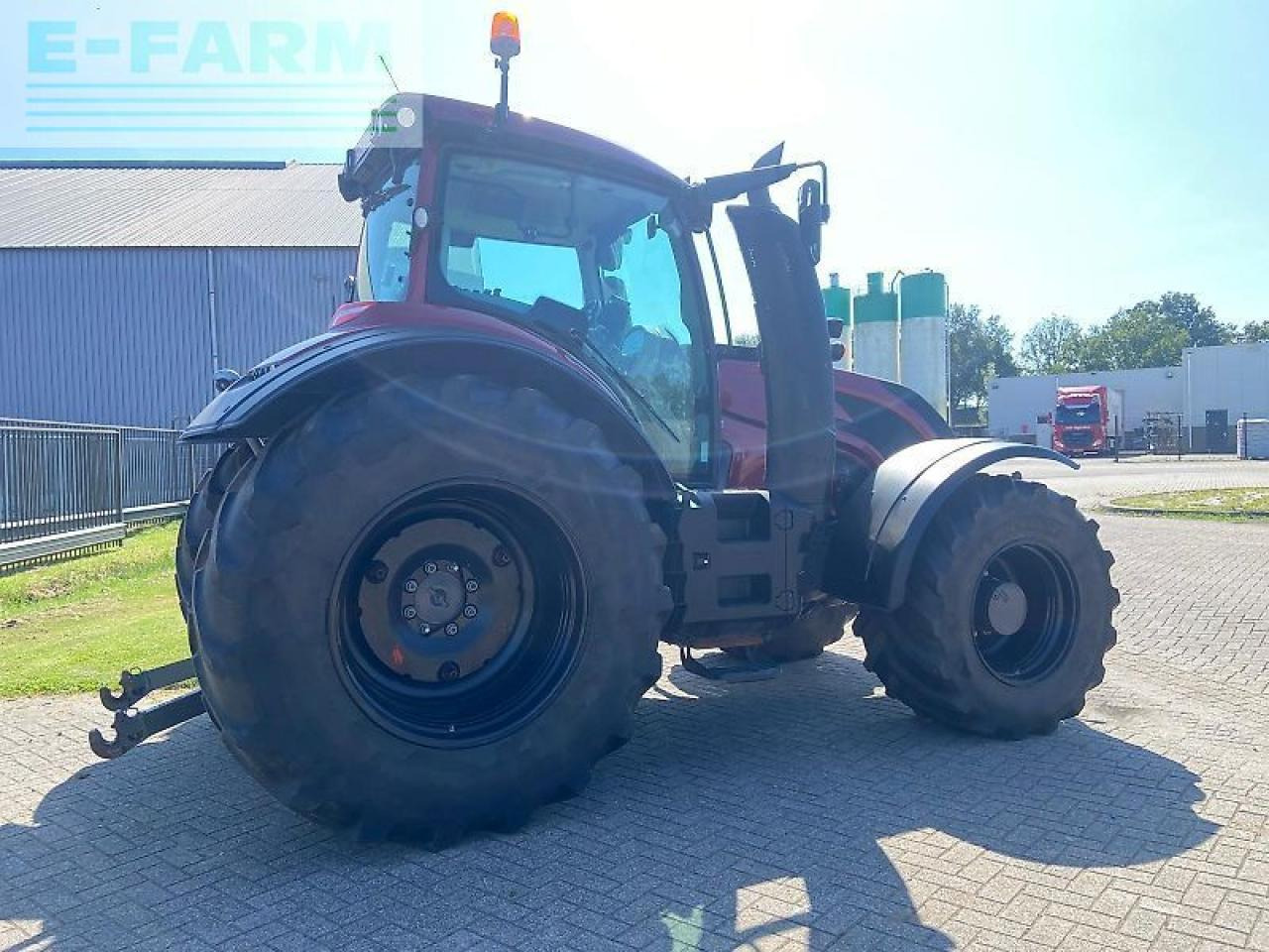 Valtra t 254 - Traktor: slika Valtra t 254 - Traktor Valtra t 254 - Traktor: slika Valtra t 254 - Traktor