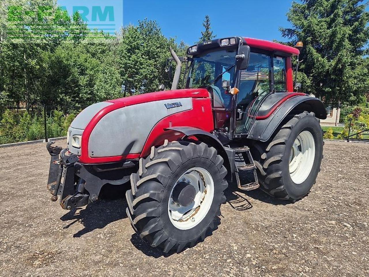 Valtra t151 hitech - Traktor: slika Valtra t151 hitech - Traktor Valtra t151 hitech - Traktor: slika Valtra t151 hitech - Traktor