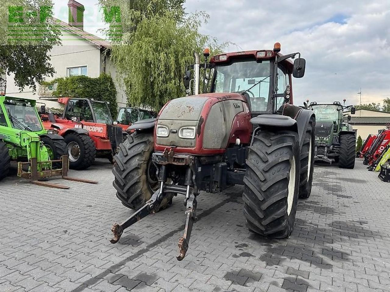 Valtra t160 hitech - Traktor: slika Valtra t160 hitech - Traktor Valtra t160 hitech - Traktor: slika Valtra t160 hitech - Traktor