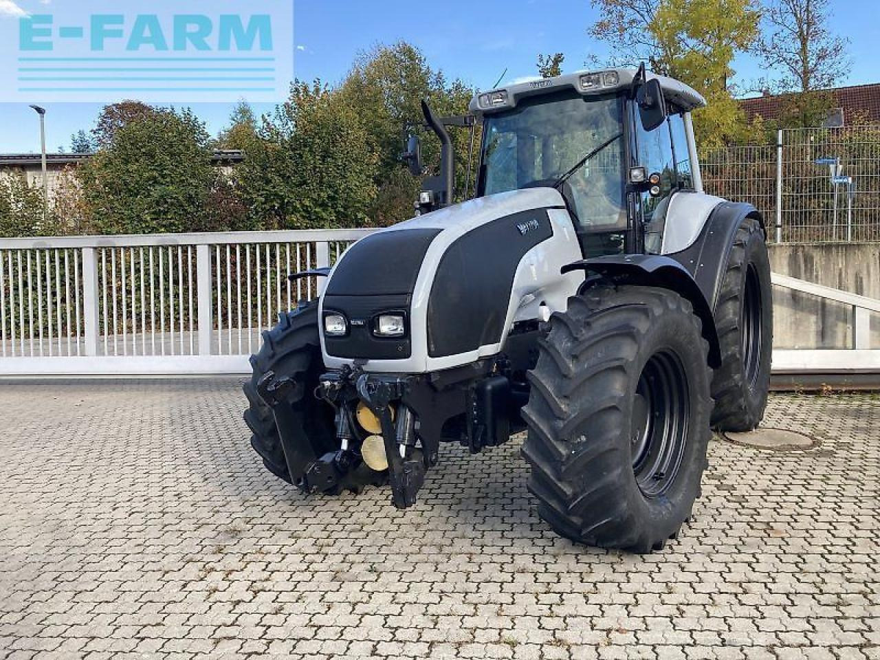 Valtra t170 - Traktor: slika Valtra t170 - Traktor Valtra t170 - Traktor: slika Valtra t170 - Traktor