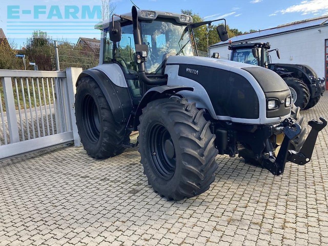 Valtra t170 - Traktor: slika Valtra t170 - Traktor Valtra t170 - Traktor: slika Valtra t170 - Traktor