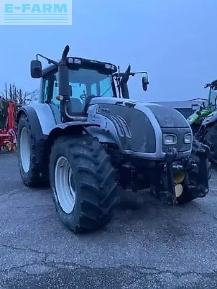 Valtra t172 hitech - Traktor: slika Valtra t172 hitech - Traktor Valtra t172 hitech - Traktor: slika Valtra t172 hitech - Traktor