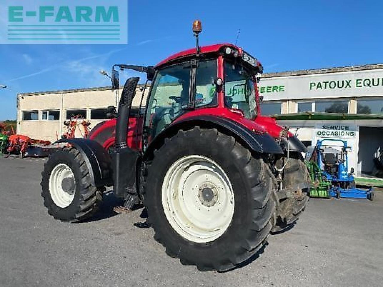 Valtra t194 versu Versu - Traktor: slika Valtra t194 versu Versu - Traktor Valtra t194 versu Versu - Traktor: slika Valtra t194 versu Versu - Traktor